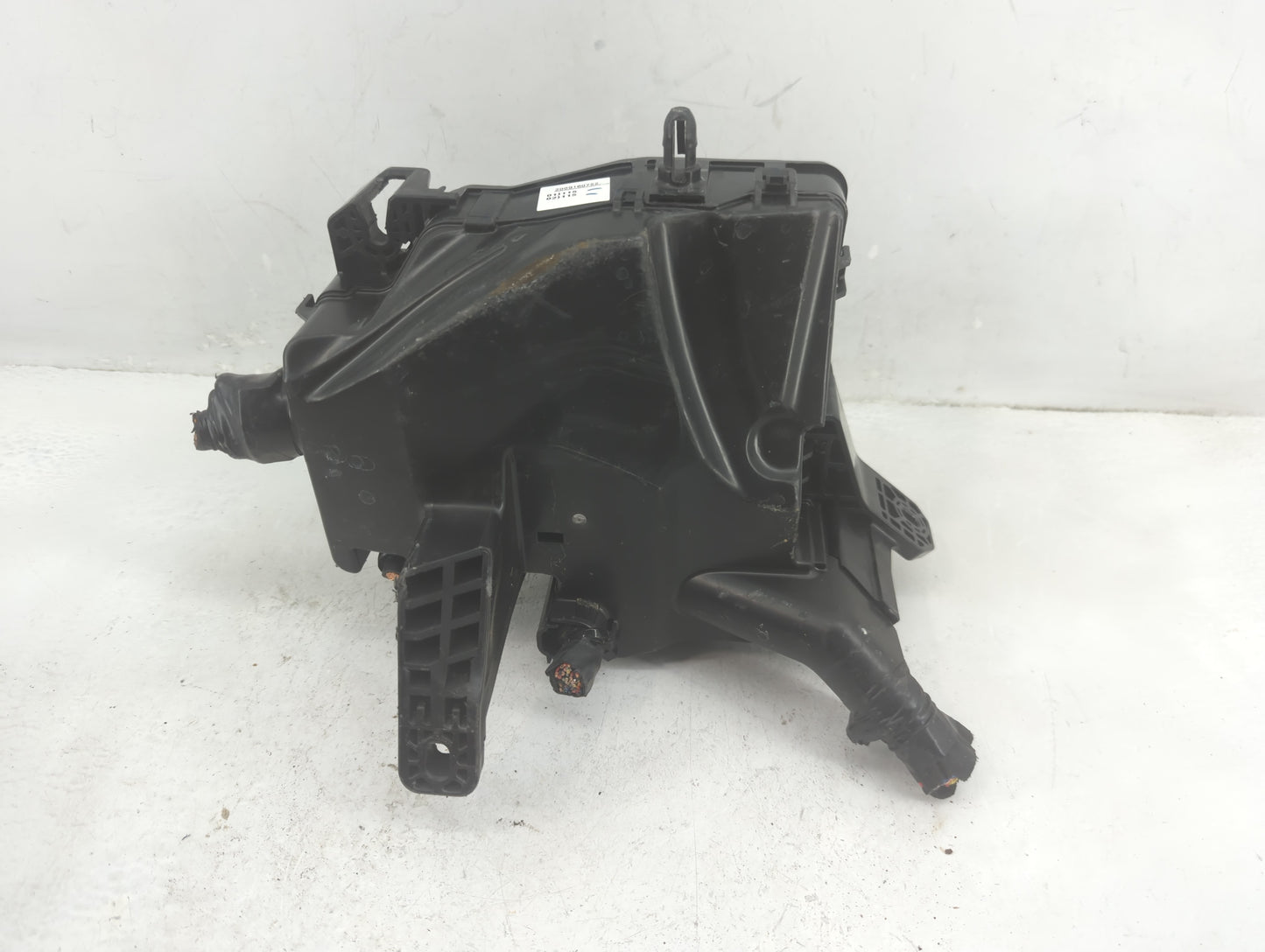 2021-2022 Hyundai Elantra Fusebox Fuse Box Panel Relay Module P/N:91956-AA020 Fits Fits 2021 2022 OEM Used Auto Parts - Oemu