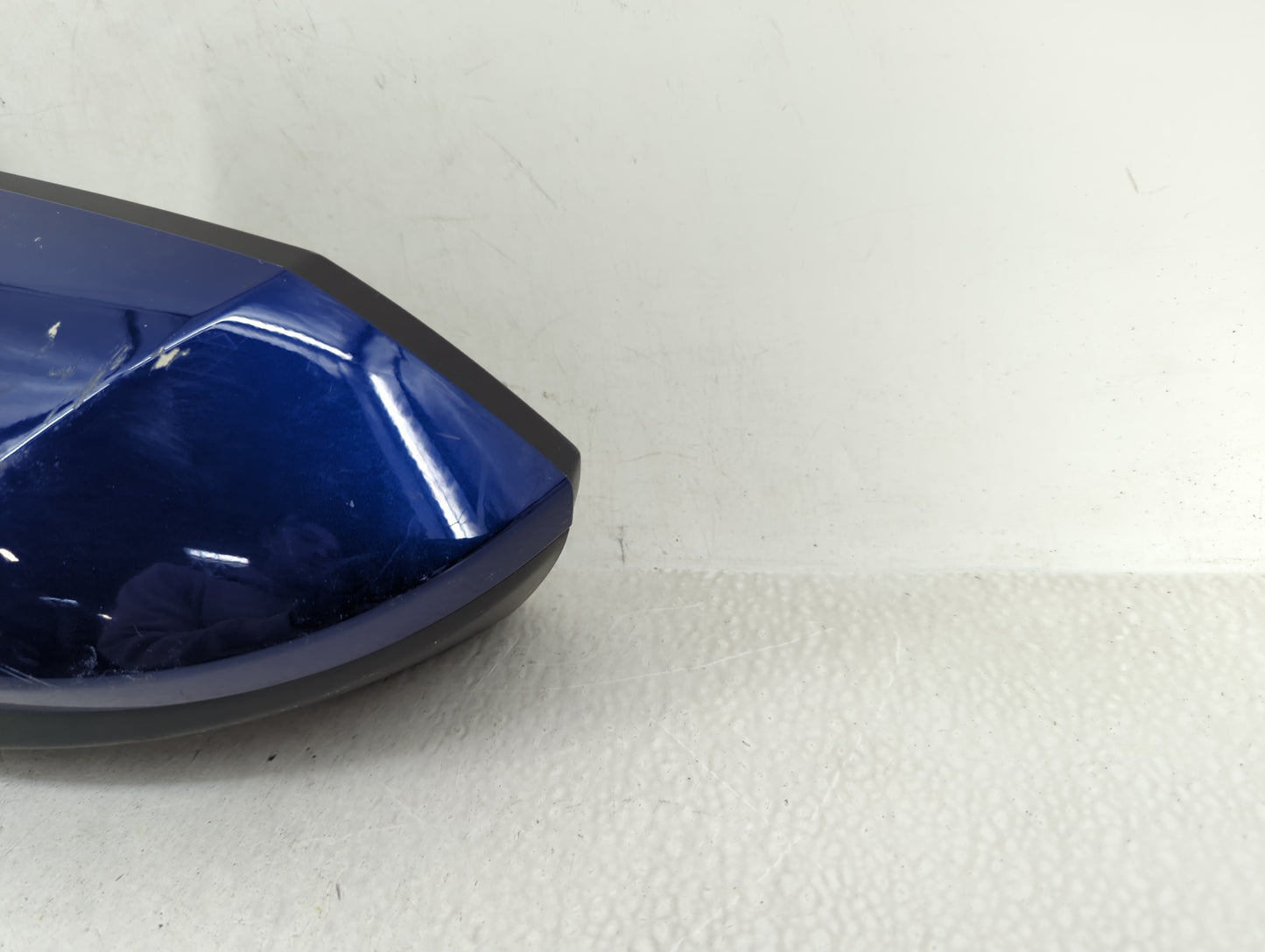 2021-2022 Hyundai Elantra Driver Side View Mirror - Left Door Mirror OEM Used - Oemusedautoparts1.com