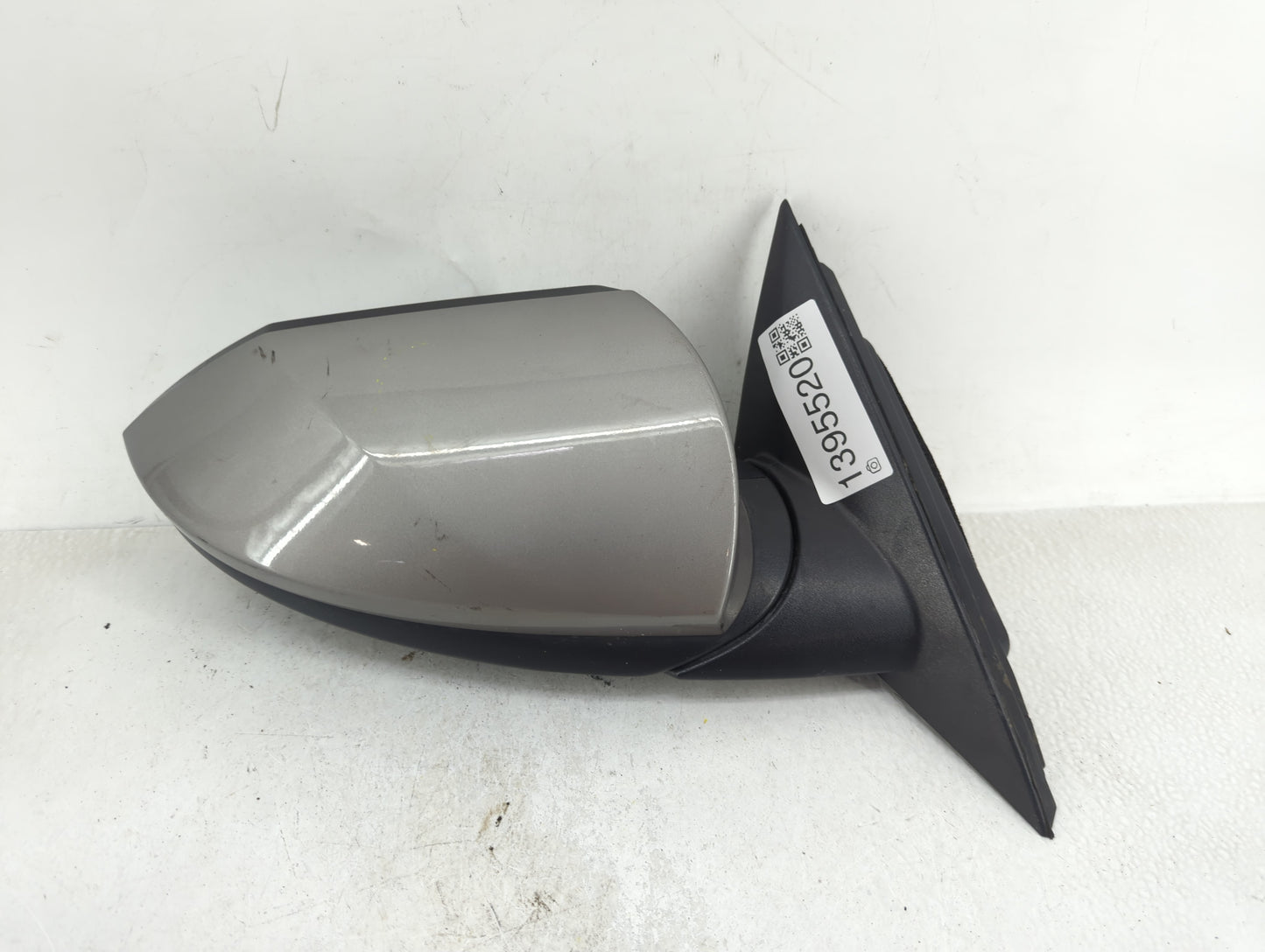 2021-2022 Hyundai Elantra Passenger Side View Mirror - Right Door Mirror OEM Used - Oemusedautoparts1.com