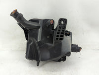 2021-2022 Hyundai Elantra Fusebox Fuse Box Panel Relay Module P/N:91956-AA020 Fits Fits 2021 2022 OEM Used Auto Parts - Oemu