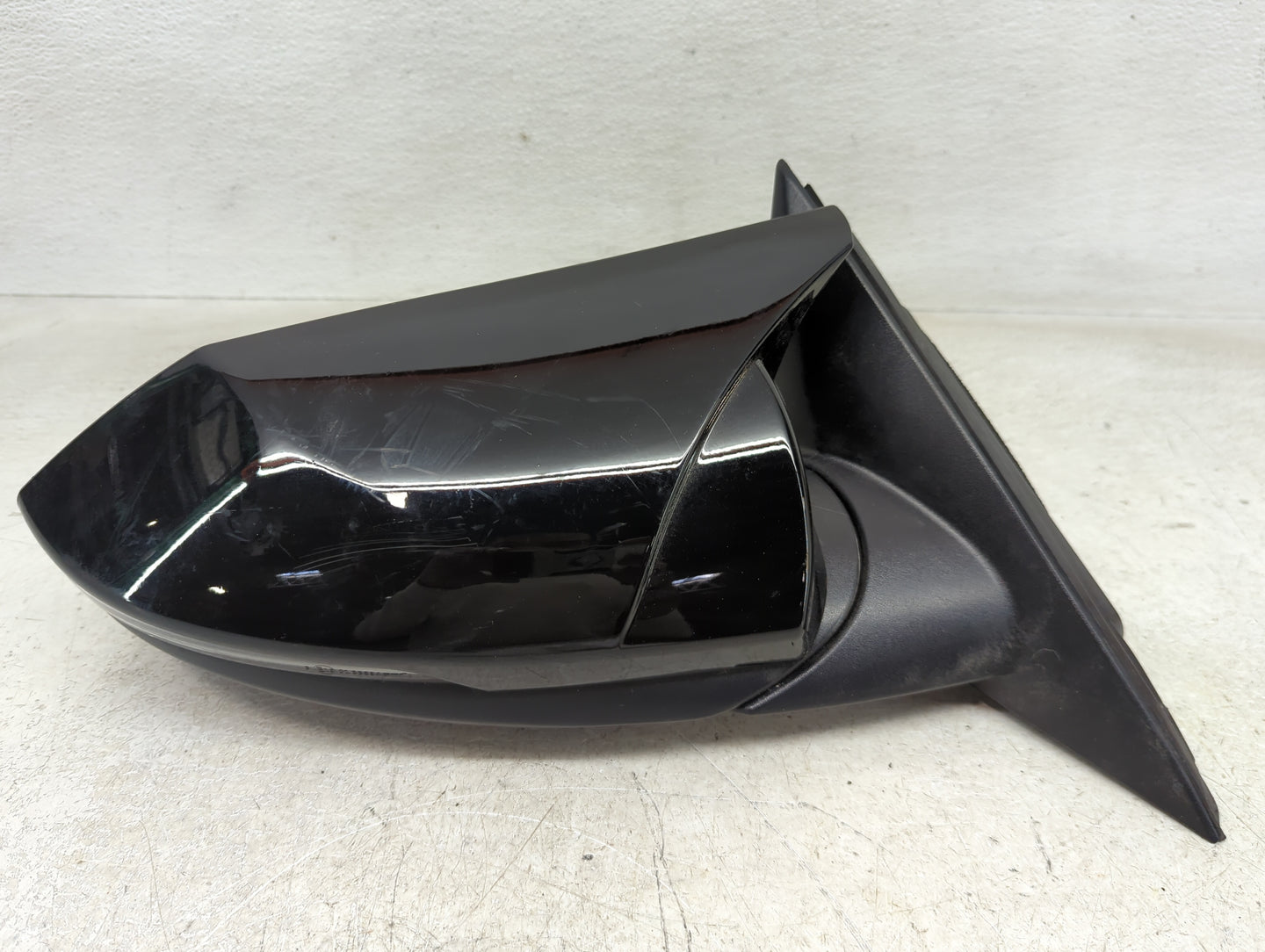 2021-2022 Hyundai Elantra Passenger Side View Mirror - Right Door Mirror OEM Used - Oemusedautoparts1.com