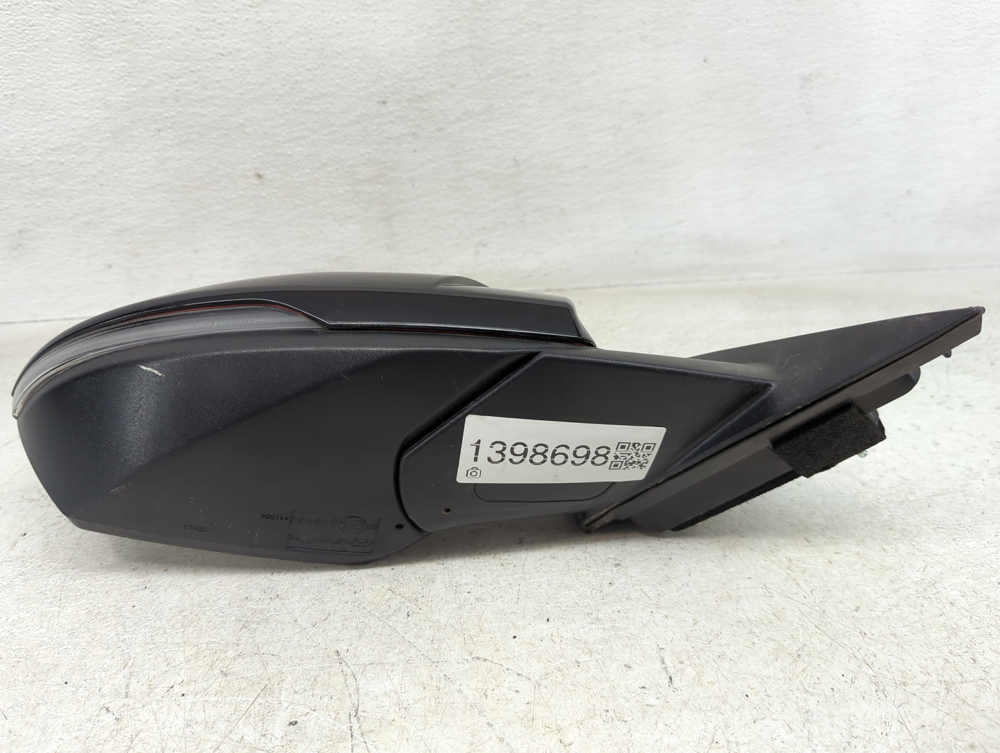 2021-2022 Hyundai Elantra Passenger Side View Mirror - Right Door Mirror OEM Used - Oemusedautoparts1.com