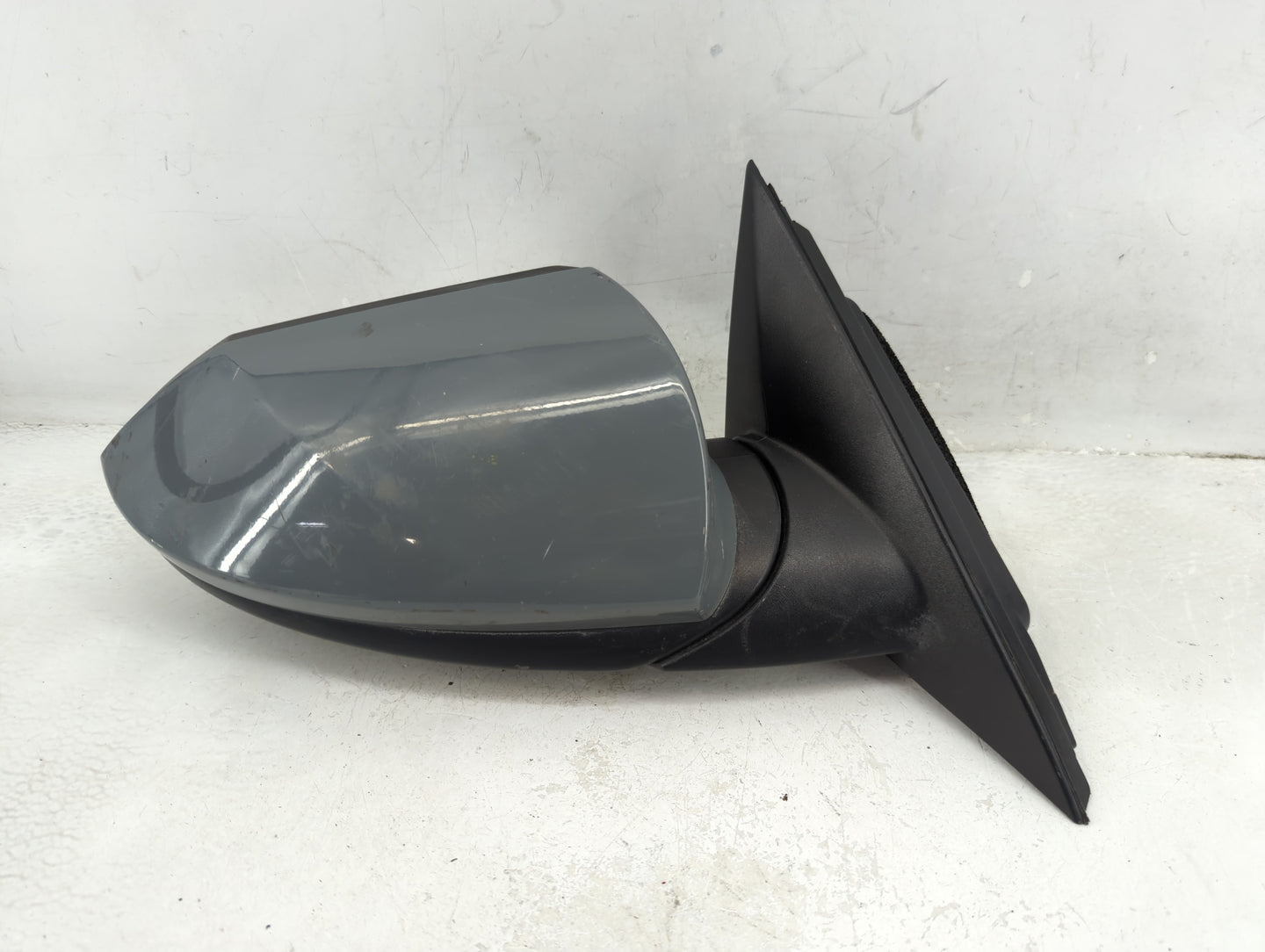2021-2022 Hyundai Elantra Passenger Side View Mirror - Right Door Mirror OEM Used - Oemusedautoparts1.com