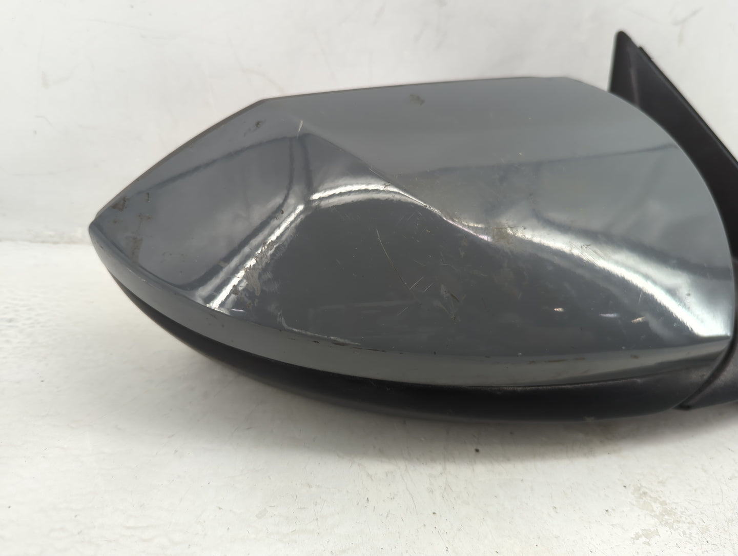 2021-2022 Hyundai Elantra Passenger Side View Mirror - Right Door Mirror OEM Used - Oemusedautoparts1.com