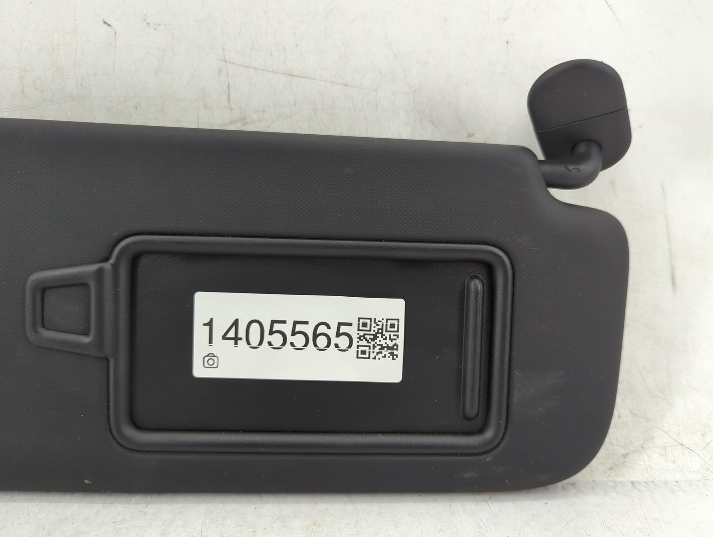 2021-2022 Hyundai Elantra Sun Visor Shade Replacement Passenger Right Mirror Fits Fits 2021 2022 OEM Used Auto Parts - Oemus