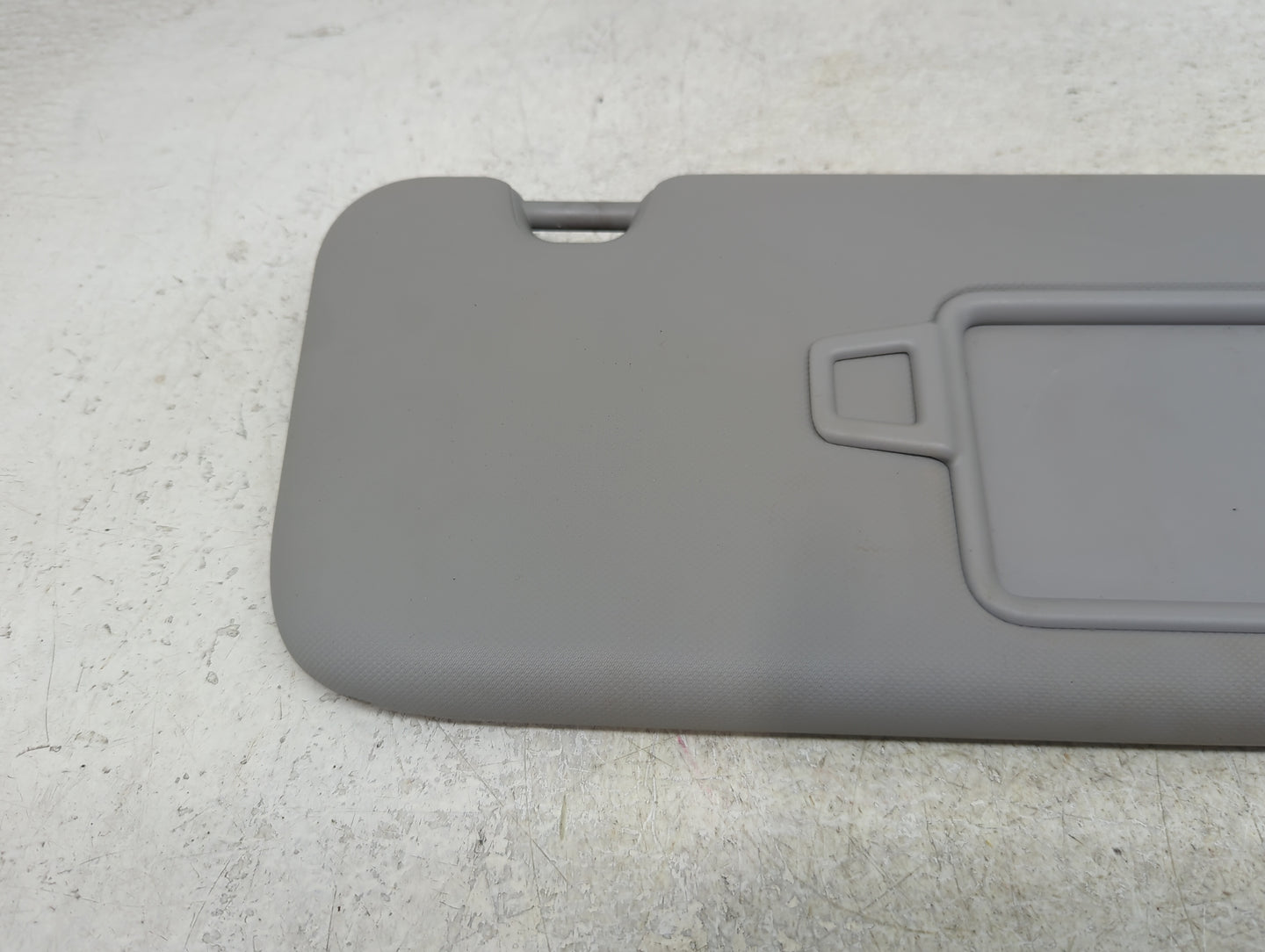 2021-2022 Hyundai Elantra Sun Visor Shade Replacement Passenger Right Mirror Fits Fits 2021 2022 OEM Used Auto Parts - Oemus