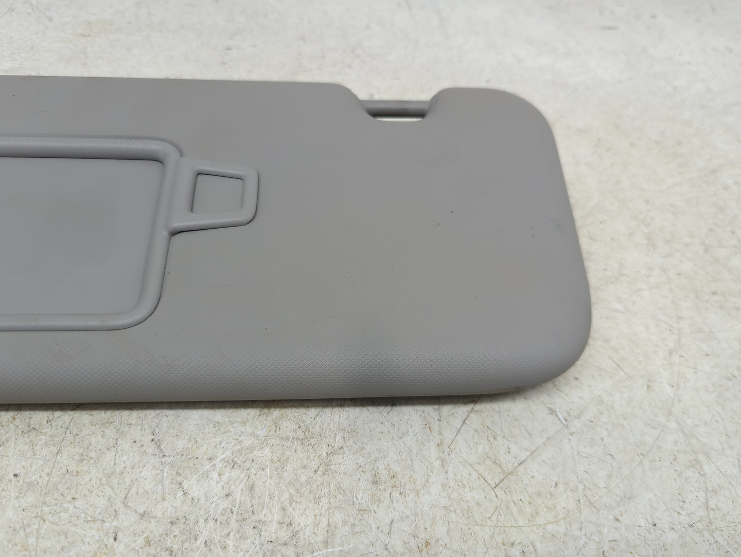 2021-2022 Hyundai Elantra Sun Visor Shade Replacement Driver Left Mirror Fits Fits 2021 2022 OEM Used Auto Parts - Oemusedau