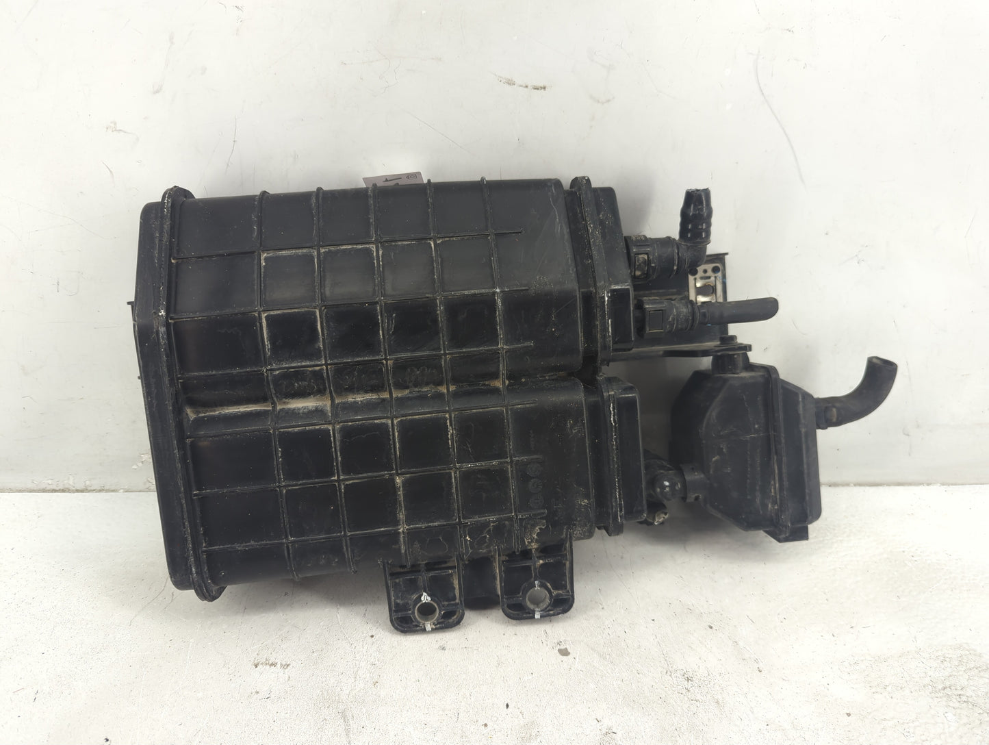2021 Hyundai Elantra Fuel Vapor Charcoal Canister - Oemusedautoparts1.com