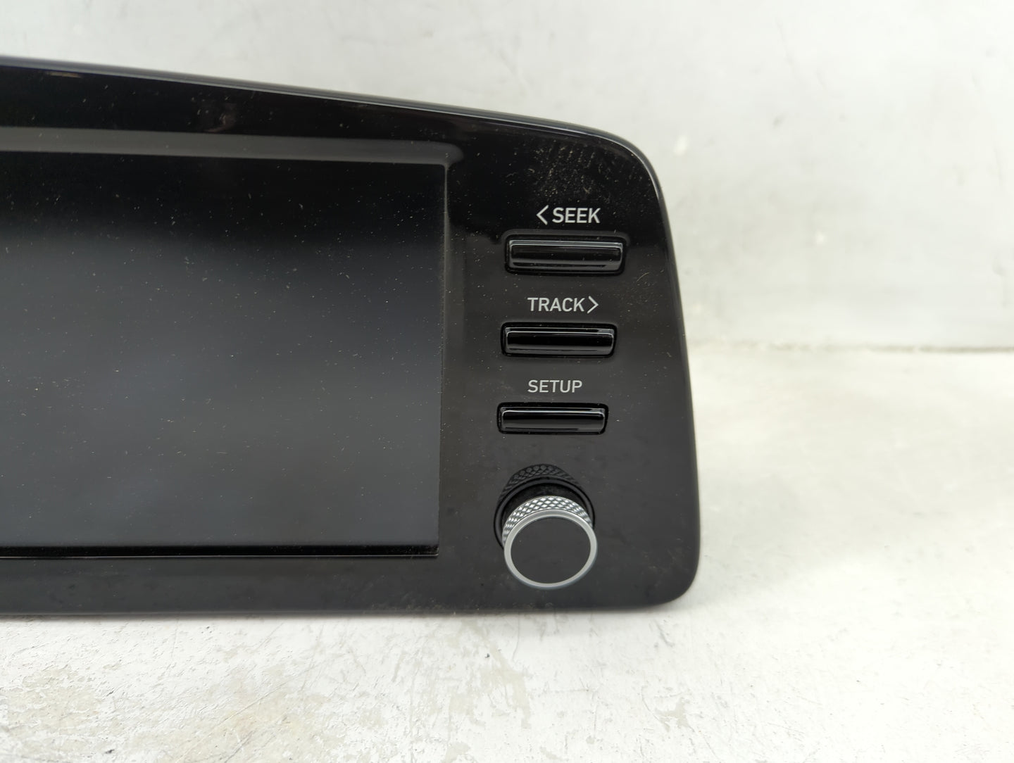 2021-2022 Hyundai Elantra Radio AM FM Cd Player Receiver Replacement P/N:96160-AA240L5R Fits Fits 2021 2022 OEM Used Auto Pa