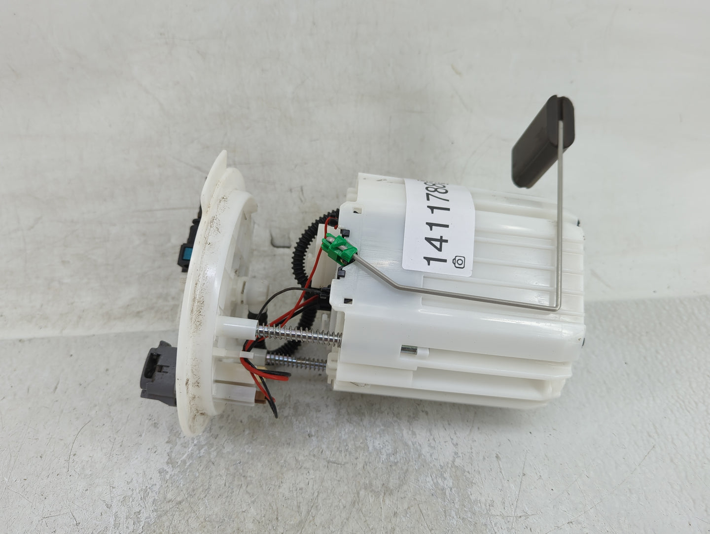2021-2022 Hyundai Elantra Electrical Gas Fuel Pump Assembly - Oemusedautoparts1.com