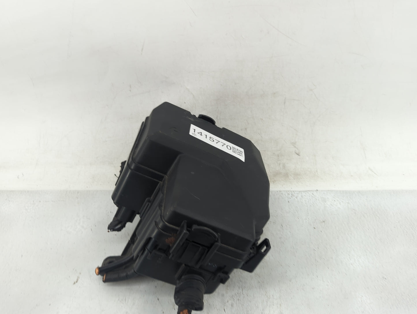 2021-2022 Hyundai Elantra Fusebox Fuse Box Panel Relay Module Fits Fits 2021 2022 OEM Used Auto Parts - Oemusedautoparts1.co