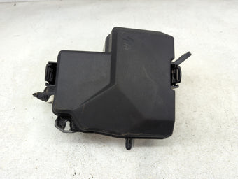 compare product 2021-2022 Hyundai Elantra Fusebox Fuse Box Panel Relay Module P/N:91956-AA020 Fits Fits 2021 2022 OEM Used Auto Parts