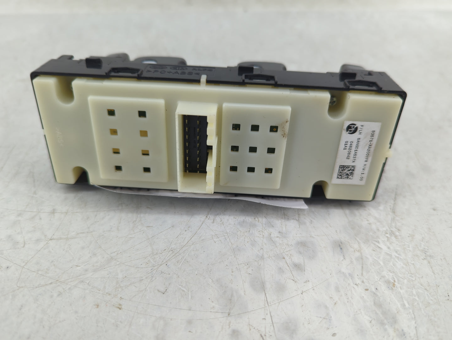 2021-2022 Hyundai Elantra Master Power Window Switch Replacement Driver Side Left P/N:93571-AA200 Fits Fits 2021 2022 OEM Us