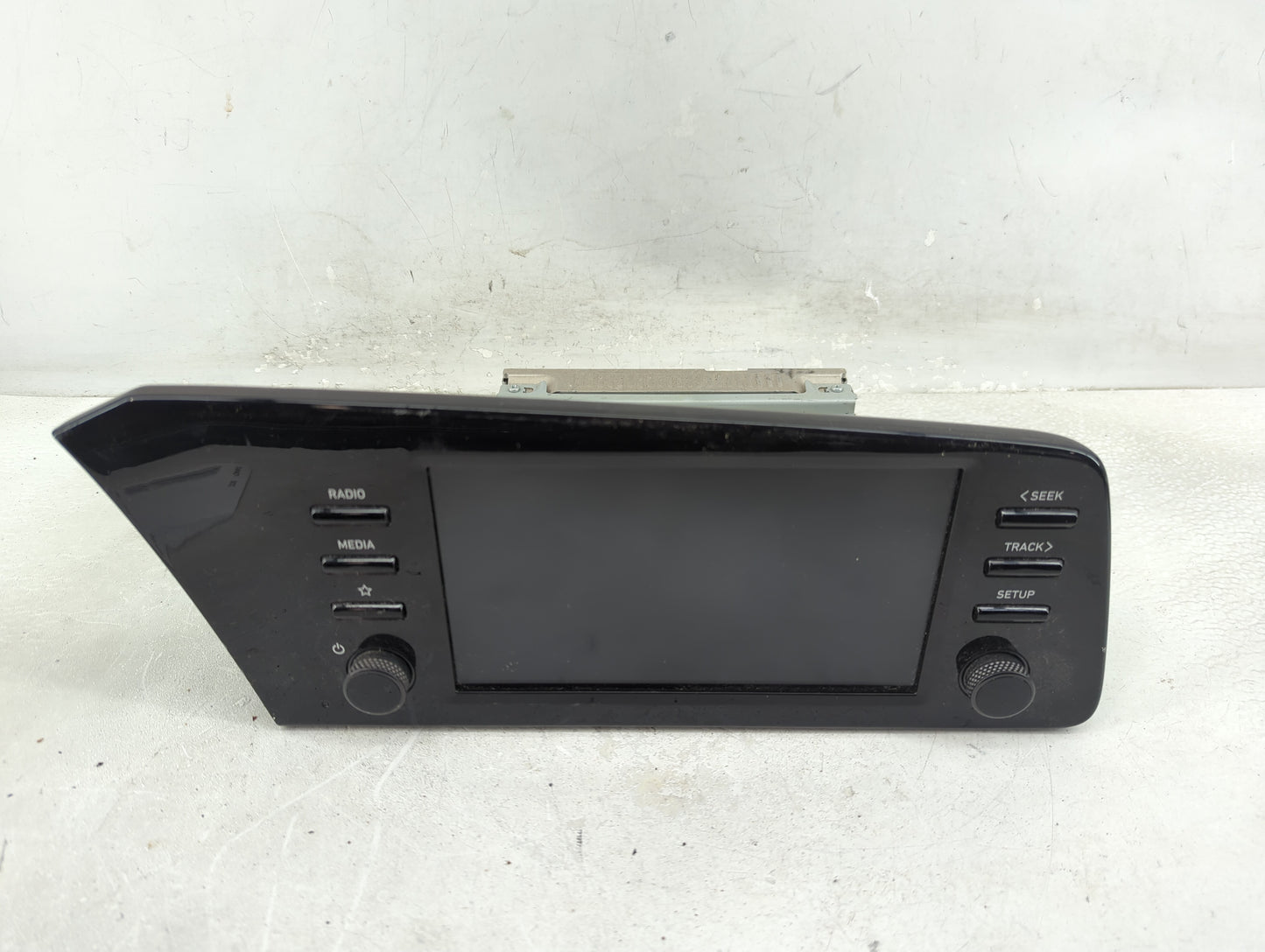 2021-2022 Hyundai Elantra Radio AM FM Cd Player Receiver Replacement P/N:96160-AA240M5R Fits Fits 2021 2022 OEM Used Auto Pa