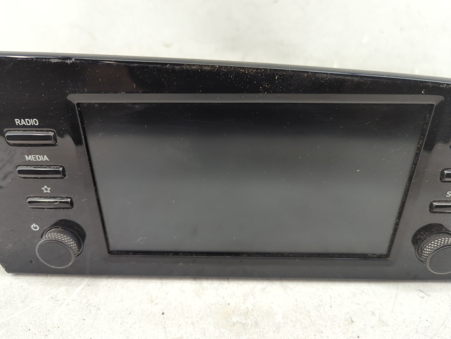 2021-2022 Hyundai Elantra Radio AM FM Cd Player Receiver Replacement P/N:96160-AA240M5R Fits Fits 2021 2022 OEM Used Auto Pa