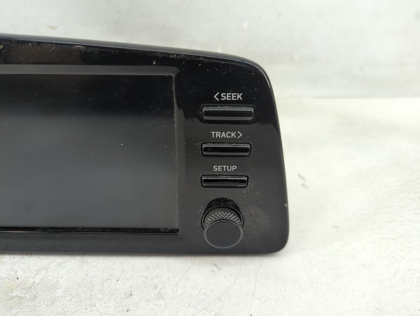 2021-2022 Hyundai Elantra Radio AM FM Cd Player Receiver Replacement P/N:96160-AA240M5R Fits Fits 2021 2022 OEM Used Auto Pa