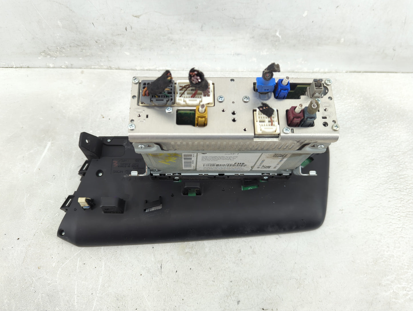 2021-2022 Hyundai Elantra Radio AM FM Cd Player Receiver Replacement P/N:96160-AA240M5R Fits Fits 2021 2022 OEM Used Auto Pa