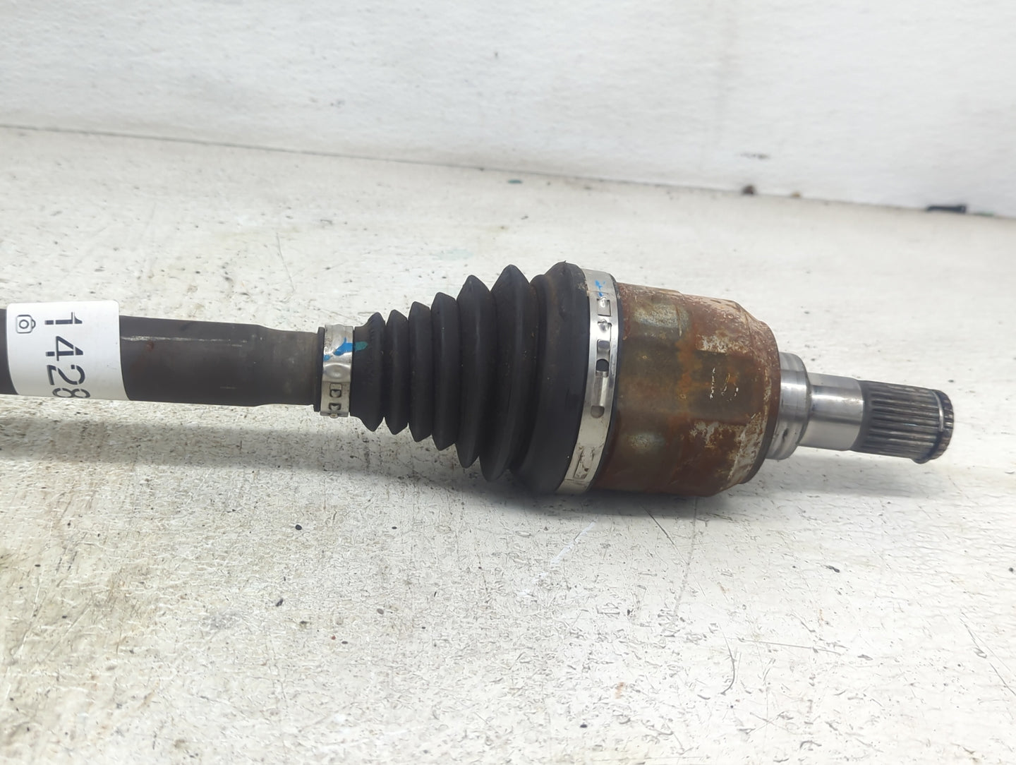 2021-2022 Hyundai Elantra Axle Shaft Front Passenger Cv C/v - Oemusedautoparts1.com