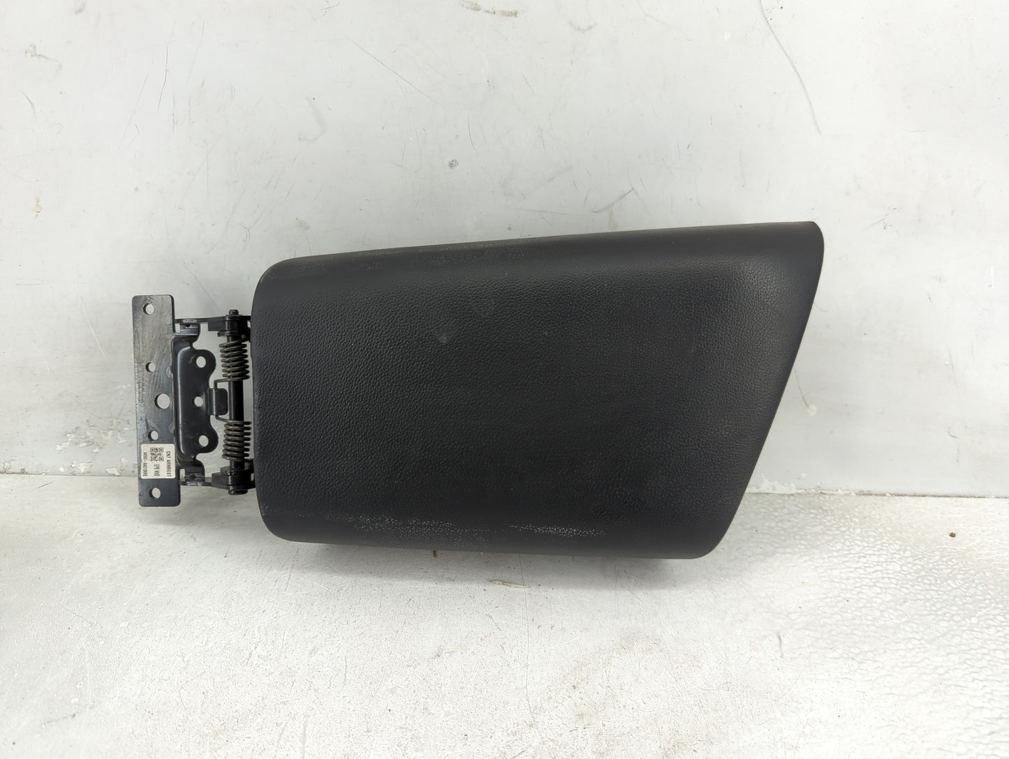 2021 Hyundai Elantra Center Console Armrest Cover Lid P/N:84660-AA010NNB Fits OEM Used Auto Parts - Oemusedautoparts1.com