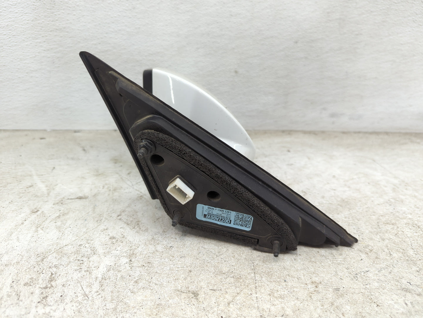 2021 Hyundai Elantra Driver Side View Mirror - Left Door Mirror OEM Used - Oemusedautoparts1.com