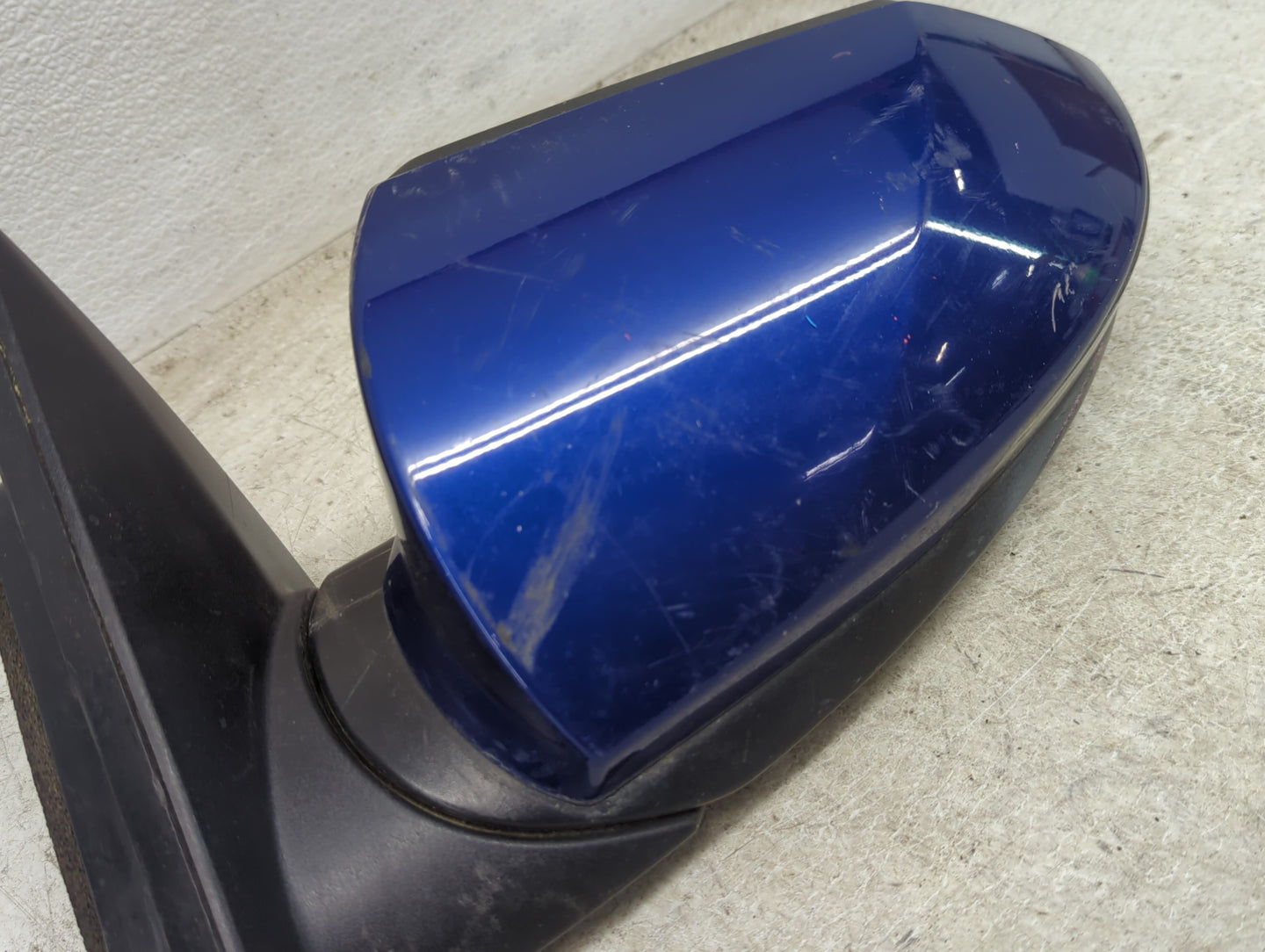 2021-2022 Hyundai Elantra Driver Side View Mirror - Left Door Mirror OEM Used - Oemusedautoparts1.com
