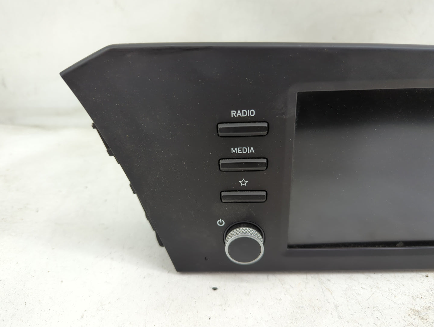 2021-2022 Hyundai Elantra Radio AM FM Cd Player Receiver Replacement P/N:96160-AA240LS5 ADB400AAN Fits Fits 2021 2022 OEM Us