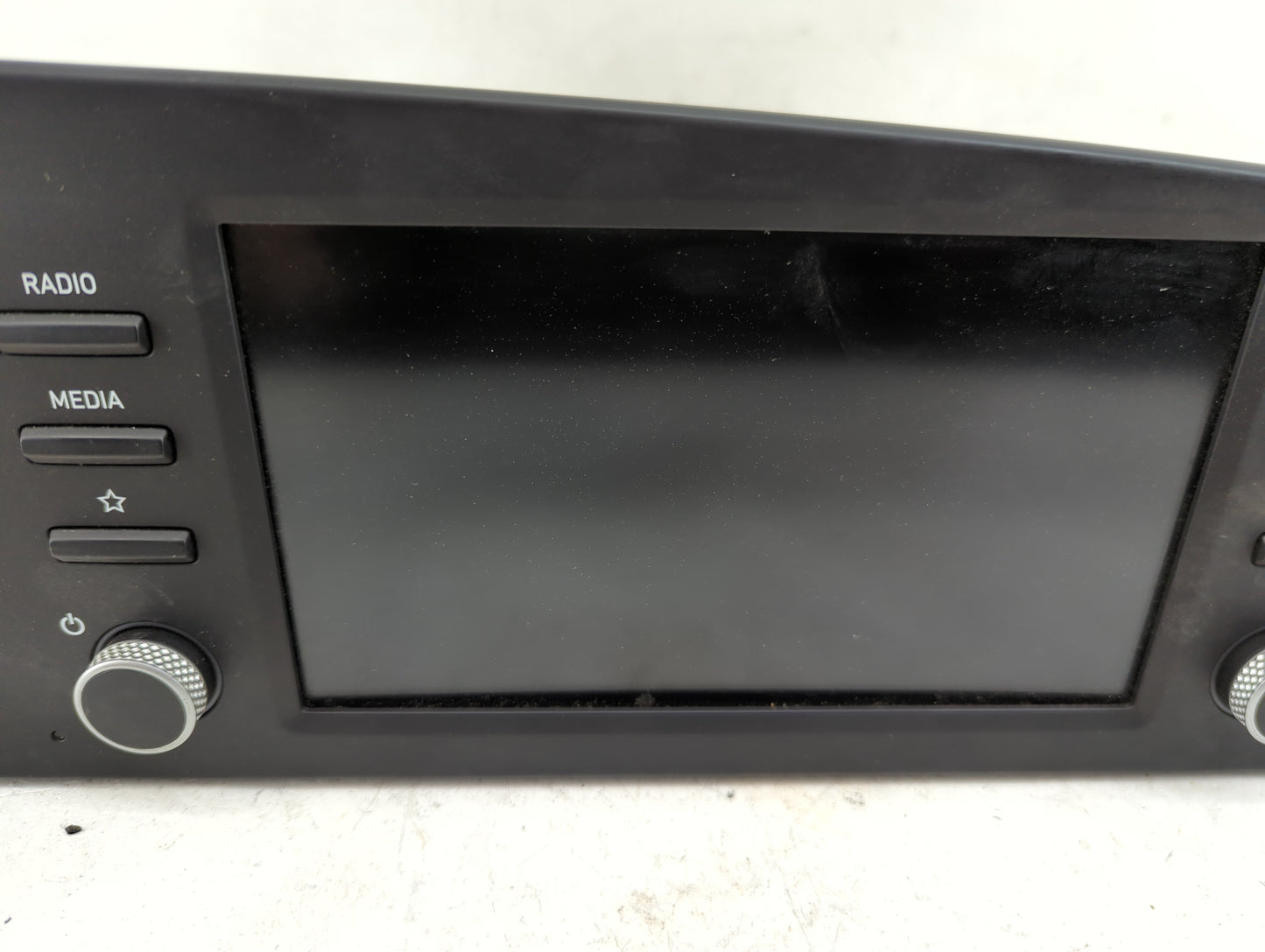 2021-2022 Hyundai Elantra Radio AM FM Cd Player Receiver Replacement P/N:96160-AA240LS5 ADB400AAN Fits Fits 2021 2022 OEM Us