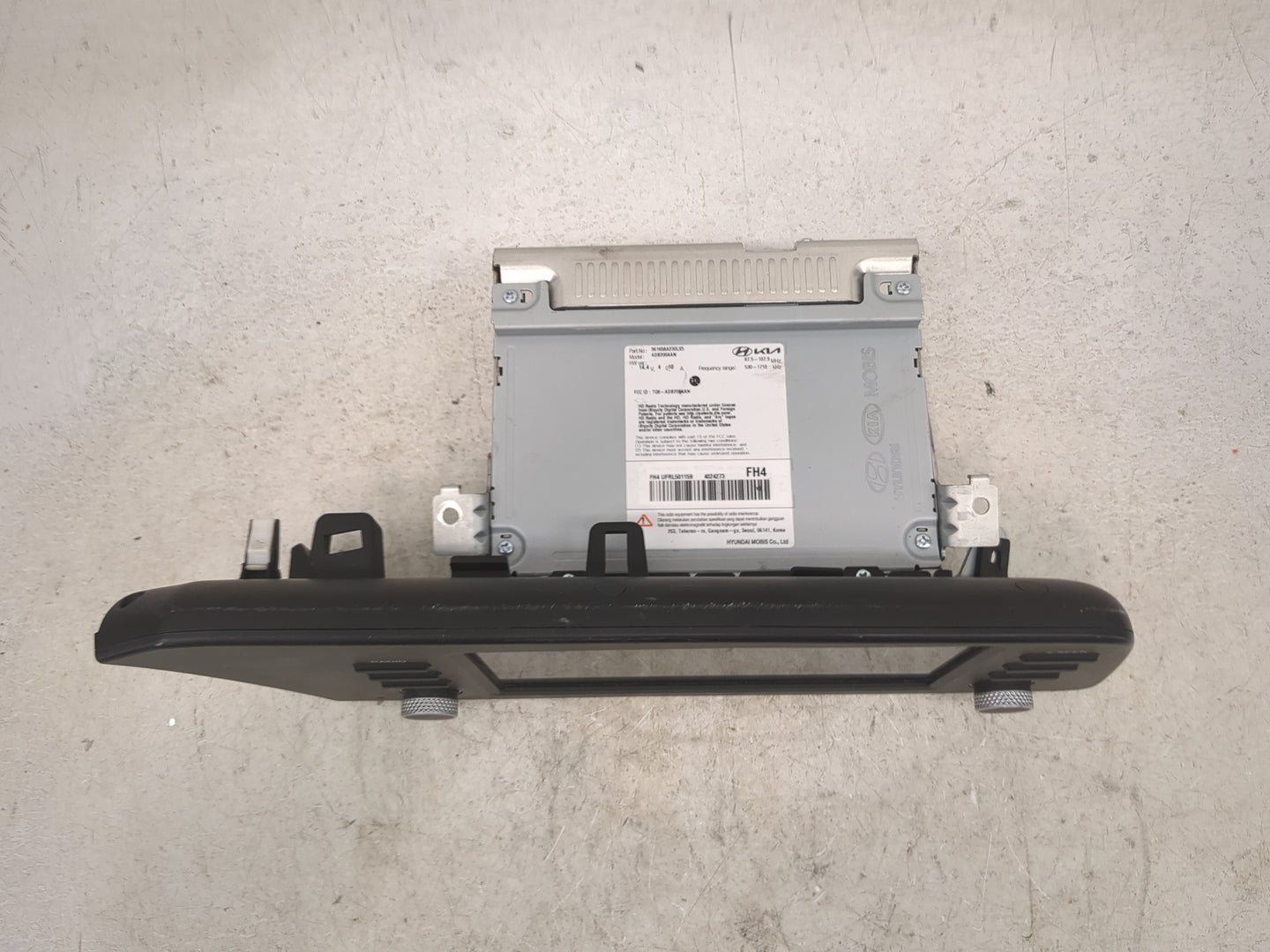 2021-2022 Hyundai Elantra Radio AM FM Cd Player Receiver Replacement P/N:96160AA230LS5 ADB200AAN Fits Fits 2021 2022 OEM Use