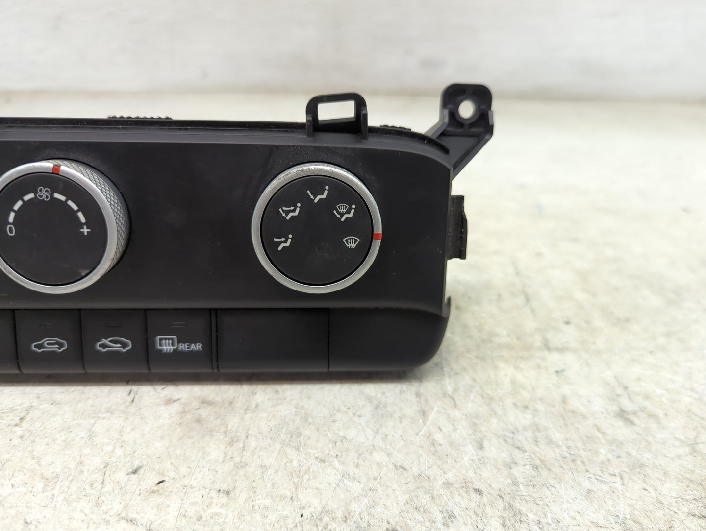 2021-2022 Hyundai Elantra Climate Control Module Temperature AC/Heater Replacement P/N:97250-AAXXX Fits Fits 2021 2022 OEM U