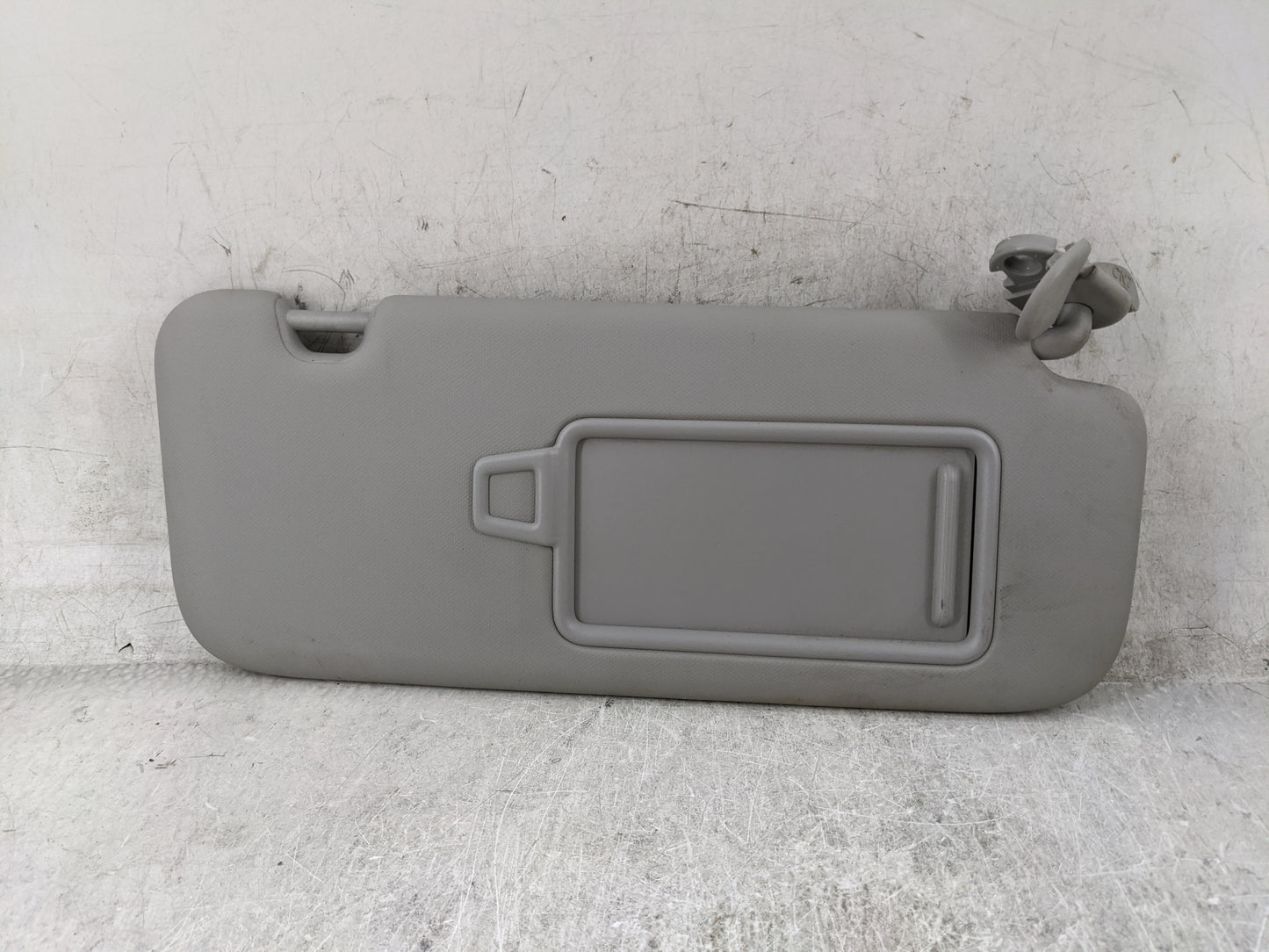 2021-2022 Hyundai Elantra Sun Visor Shade Replacement Passenger Right Mirror Fits Fits 2021 2022 OEM Used Auto Parts - Oemus