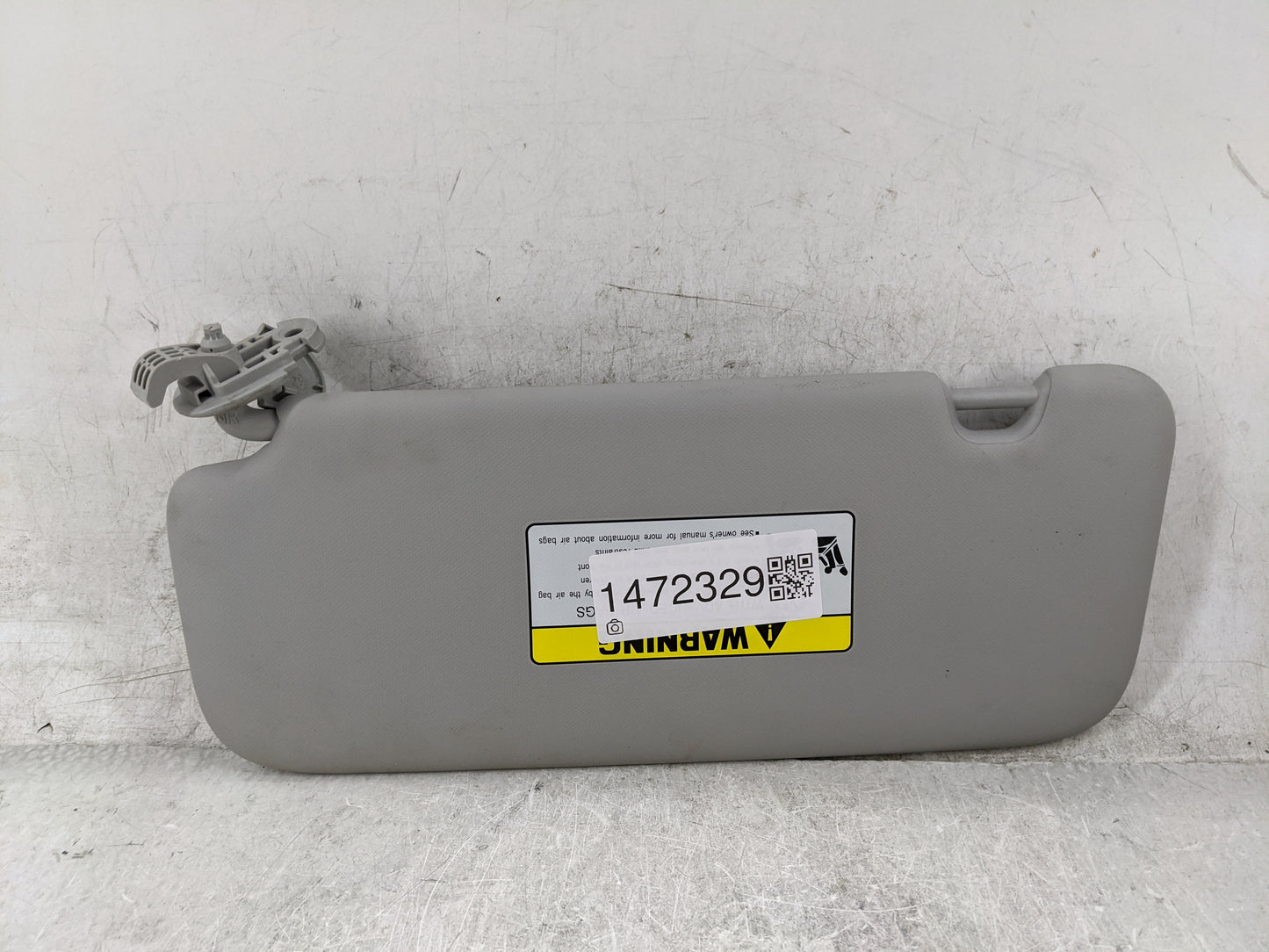 2021-2022 Hyundai Elantra Sun Visor Shade Replacement Passenger Right Mirror Fits Fits 2021 2022 OEM Used Auto Parts - Oemus