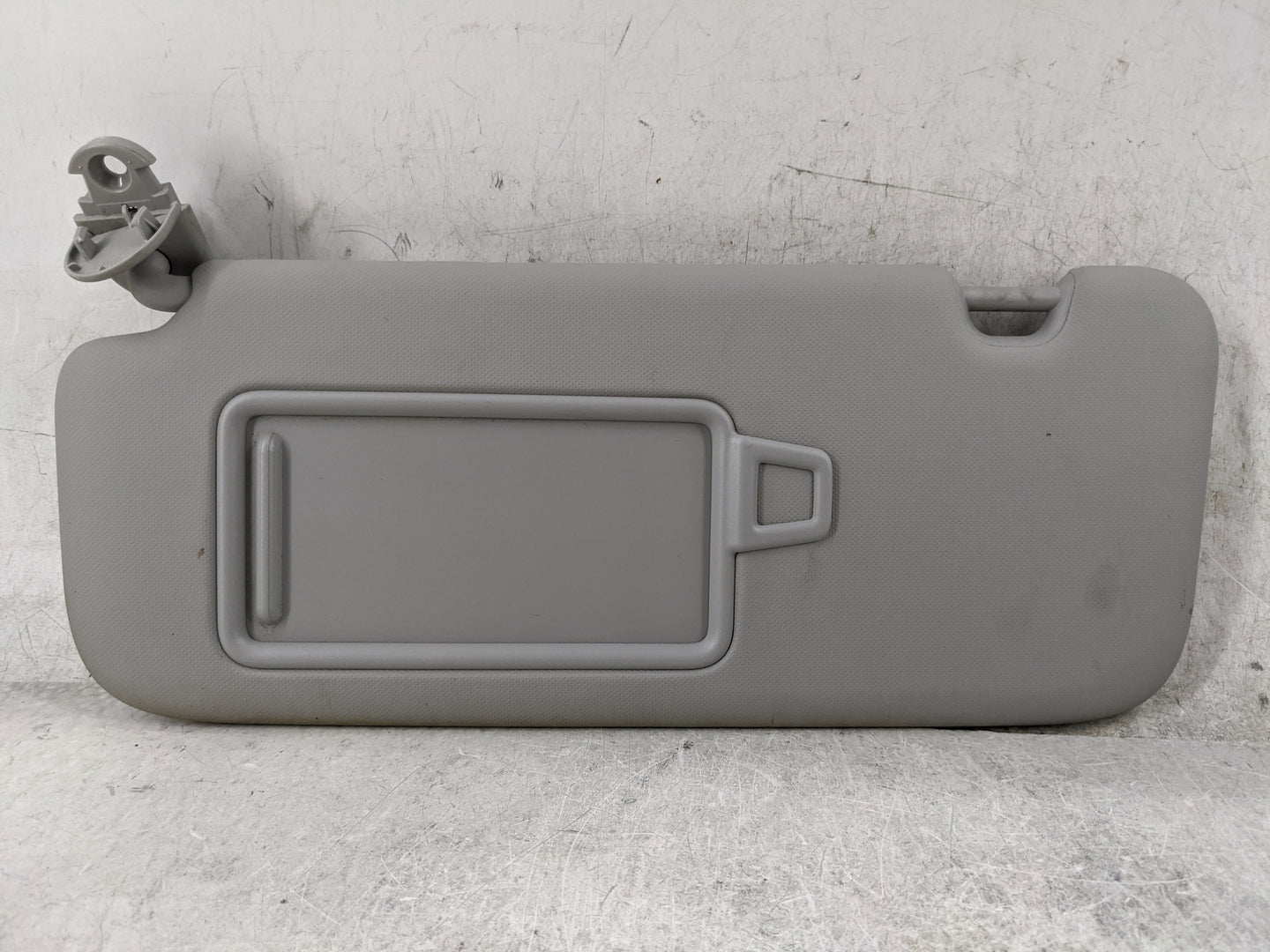 2021-2022 Hyundai Elantra Sun Visor Shade Replacement Driver Left Mirror Fits Fits 2021 2022 OEM Used Auto Parts - Oemusedau