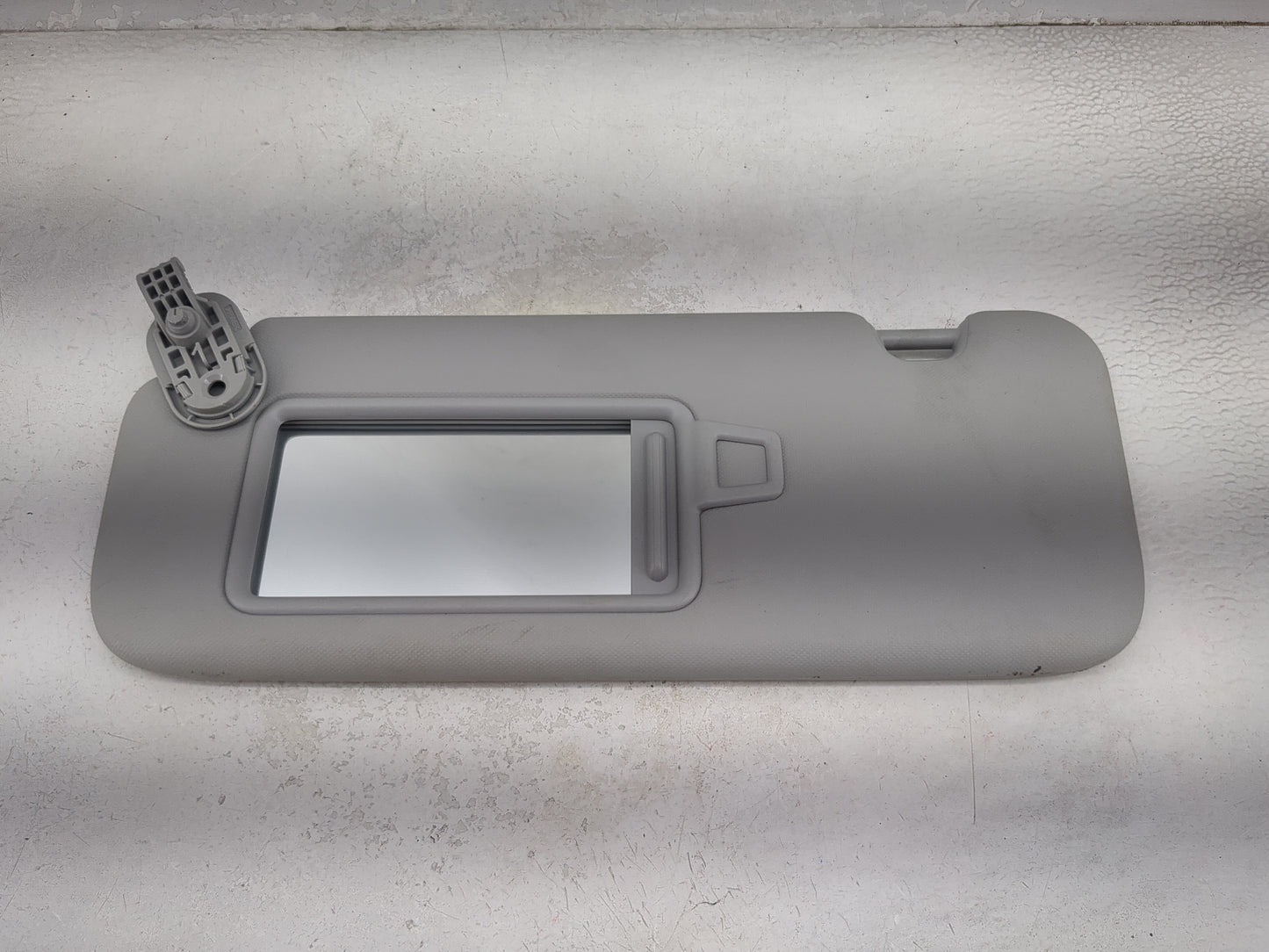 2021-2022 Hyundai Elantra Sun Visor Shade Replacement Driver Left Mirror Fits Fits 2021 2022 OEM Used Auto Parts - Oemusedau