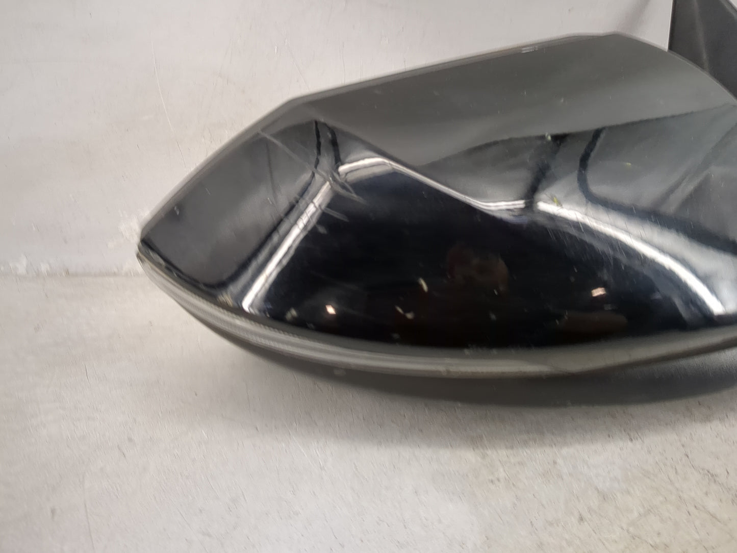 2021 Hyundai Elantra Passenger Side View Mirror - Right Door Mirror OEM Used - Oemusedautoparts1.com