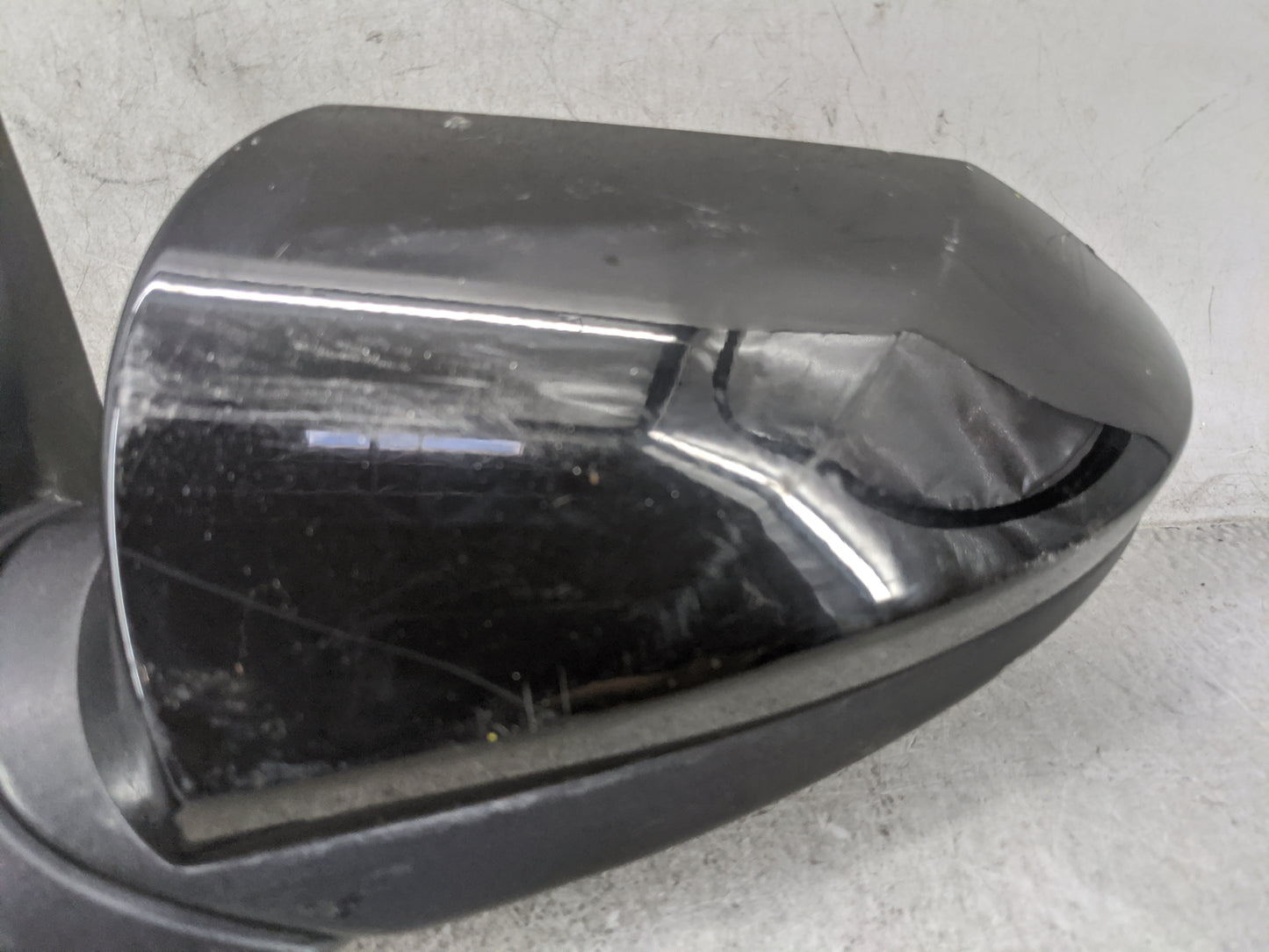 2021-2022 Hyundai Elantra Driver Side View Mirror - Left Door Mirror OEM Used - Oemusedautoparts1.com