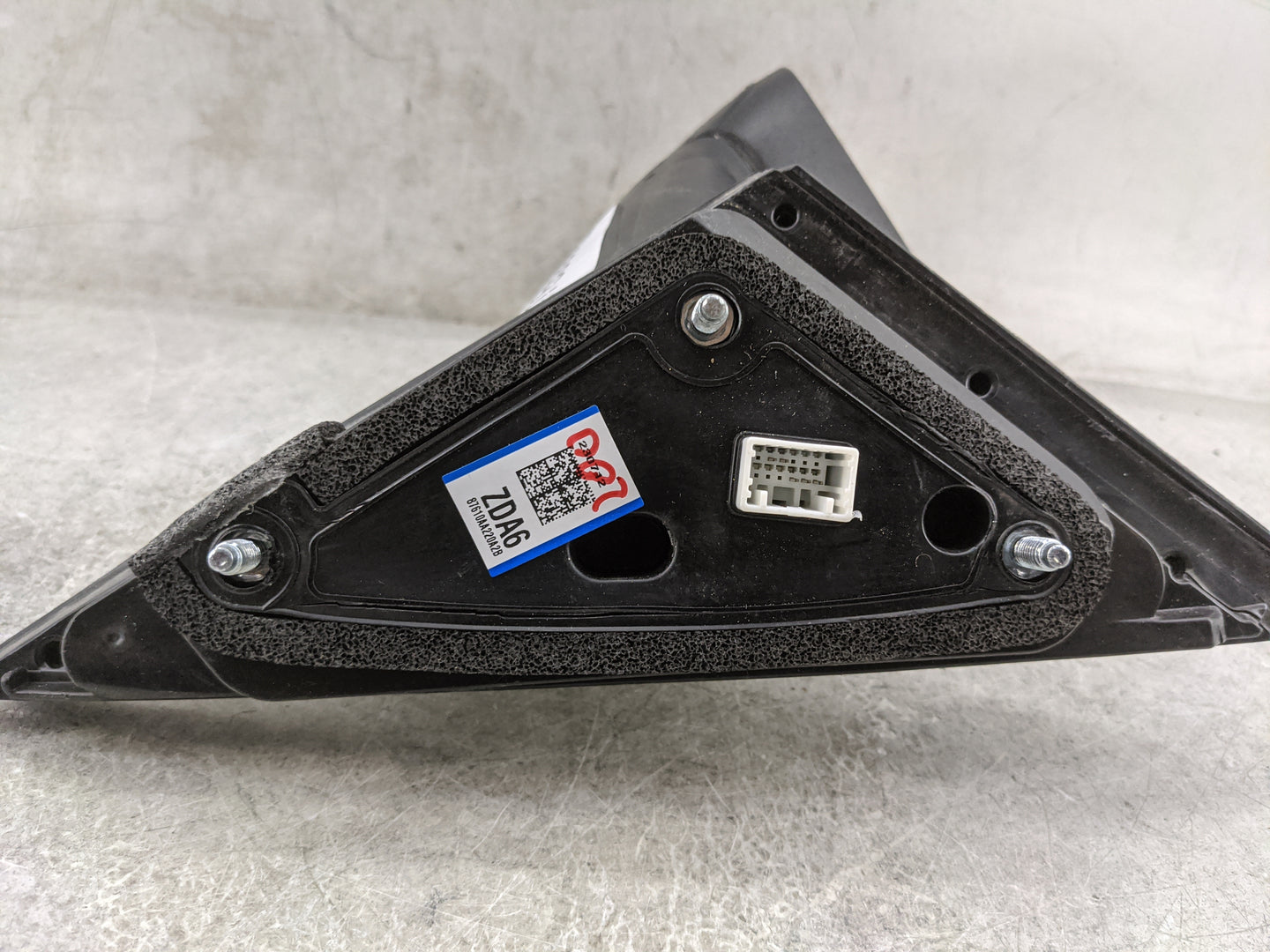 2021-2022 Hyundai Elantra Driver Side View Mirror - Left Door Mirror OEM Used - Oemusedautoparts1.com