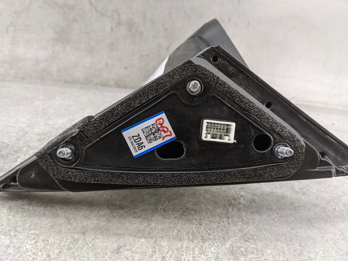 2021-2022 Hyundai Elantra Driver Side View Mirror - Left Door Mirror OEM Used - Oemusedautoparts1.com