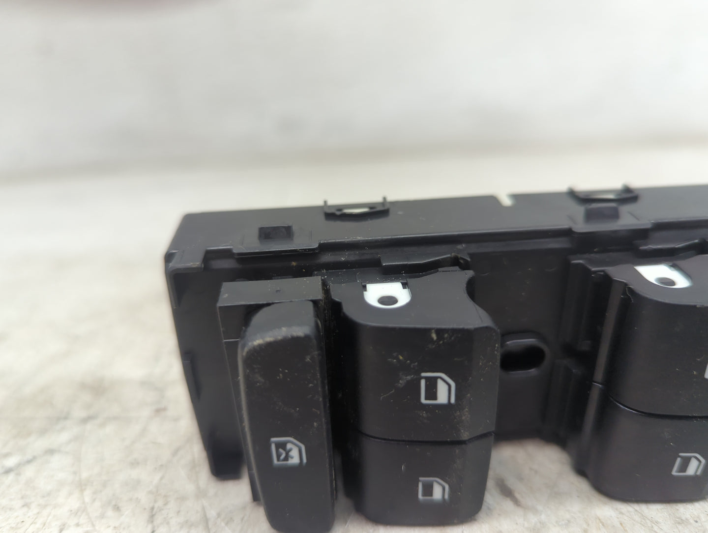 2021-2022 Hyundai Elantra Master Power Window Switch Replacement Driver Side Left P/N:93571-AA200 Fits Fits 2021 2022 OEM Us