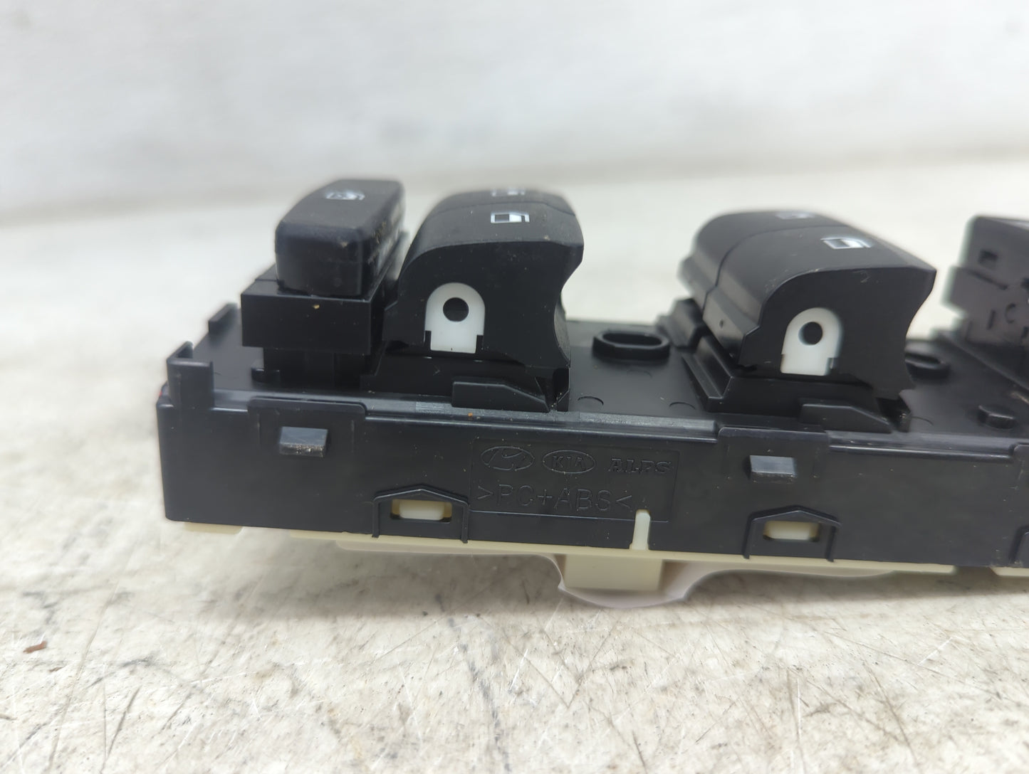 2021-2022 Hyundai Elantra Master Power Window Switch Replacement Driver Side Left P/N:93571-AA200 Fits Fits 2021 2022 OEM Us