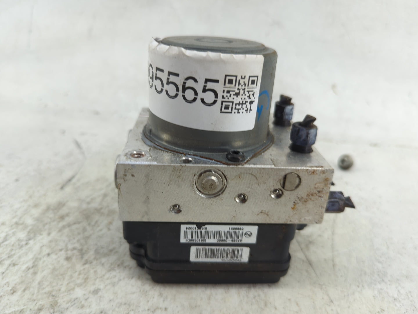 2021-2022 Hyundai Elantra ABS Pump Control Module Replacement P/N:58910-AA800 AA500-20800 Fits Fits 2021 2022 OEM Used Auto 