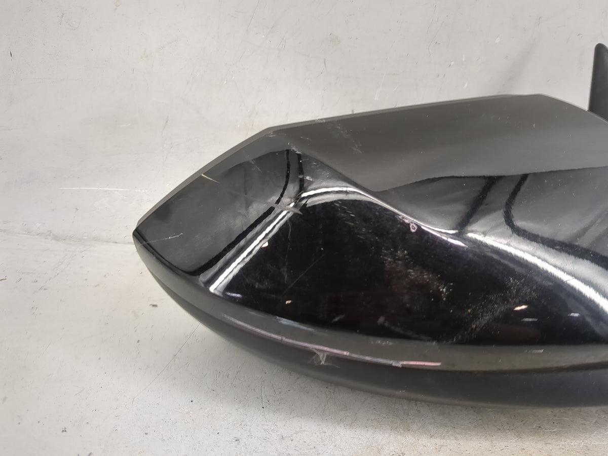 2021-2022 Hyundai Elantra Passenger Side View Mirror - Right Door Mirror OEM Used - Oemusedautoparts1.com