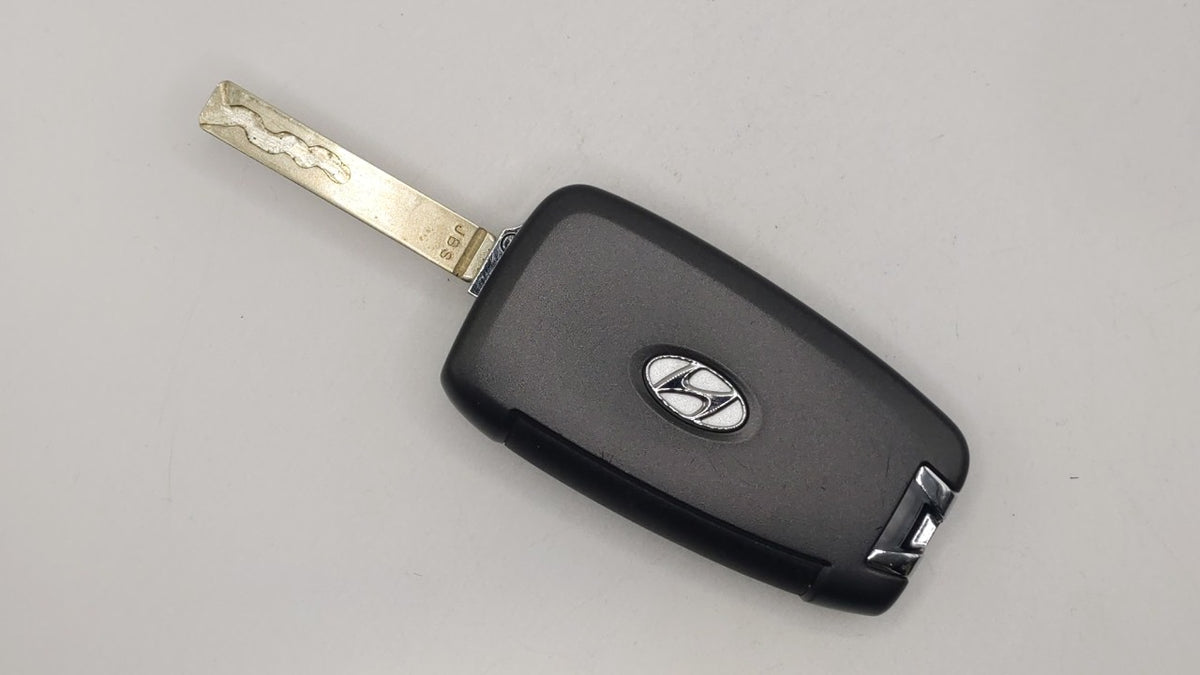 Hyundai Elantra Keyless Entry Remote Fob NYOMBEC4TX2004 95430-AA000 4 buttons - Oemusedautoparts1.com