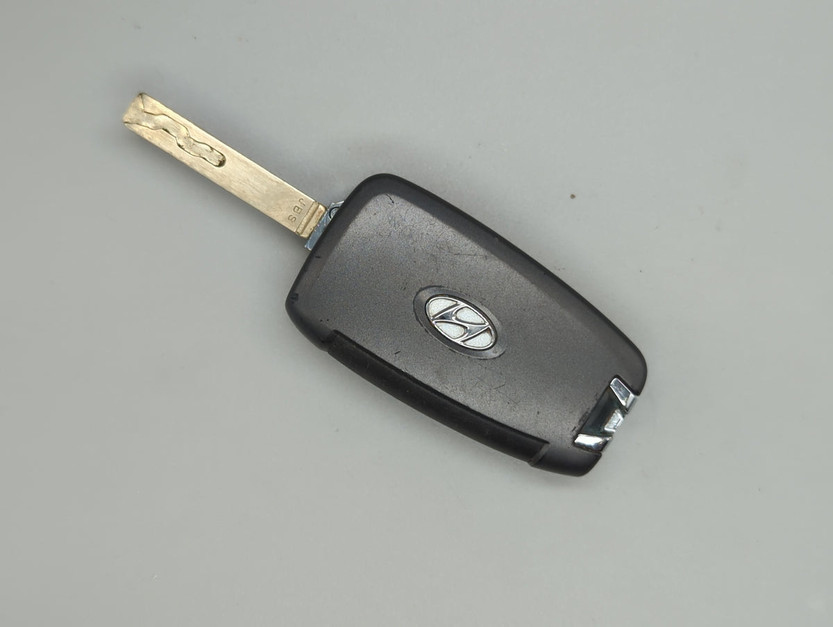 Hyundai Elantra Keyless Entry Remote Fob NYOMBEC4TX2004 95430-AA100 4 buttons - Oemusedautoparts1.com