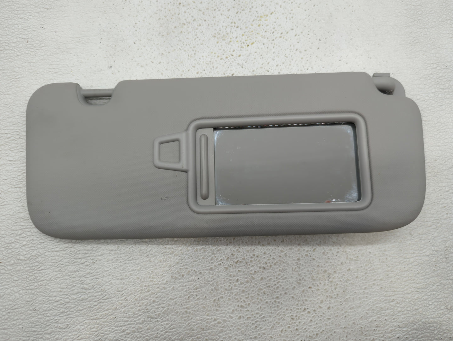 2021-2022 Hyundai Elantra Sun Visor Shade Replacement Passenger Right Mirror Fits Fits 2021 2022 OEM Used Auto Parts - Oemus