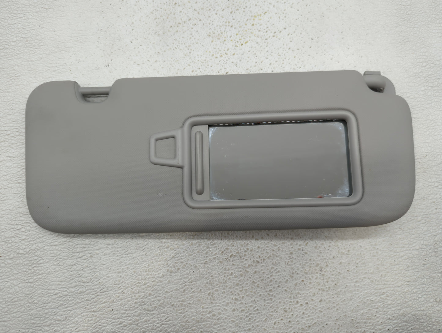 2021-2022 Hyundai Elantra Sun Visor Shade Replacement Passenger Right Mirror Fits Fits 2021 2022 OEM Used Auto Parts - Oemus