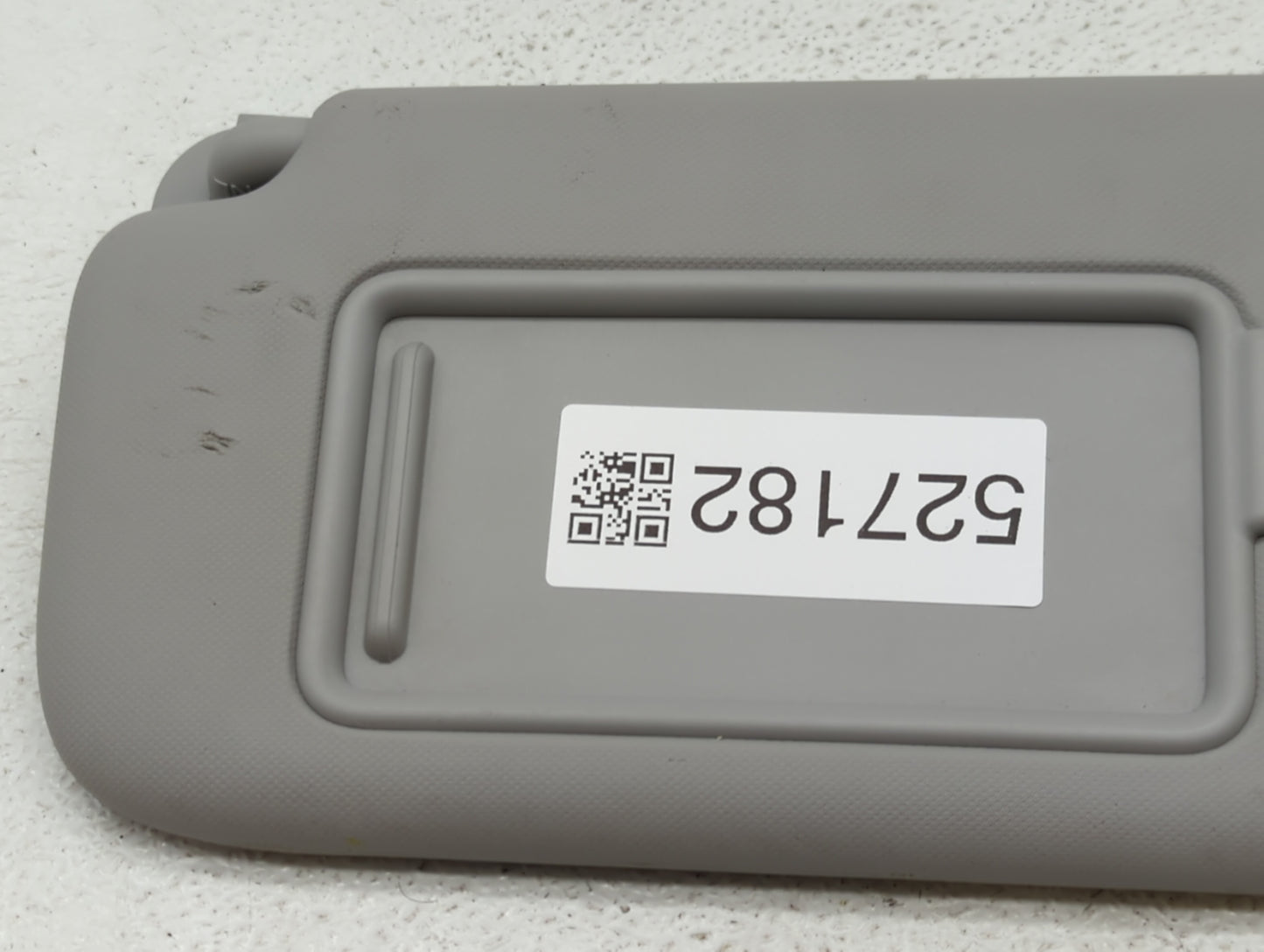 2021-2022 Hyundai Elantra Sun Visor Shade Replacement Driver Left Mirror Fits Fits 2021 2022 OEM Used Auto Parts - Oemusedau