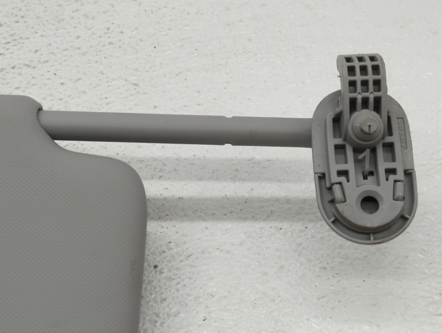 2021-2022 Hyundai Elantra Sun Visor Shade Replacement Driver Left Mirror Fits Fits 2021 2022 OEM Used Auto Parts - Oemusedau