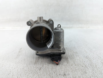 2021-2022 Hyundai Elantra Throttle Body P/N:35100-2J410 Fits Fits 2021 2022 OEM Used Auto Parts - Oemusedautoparts1.com
