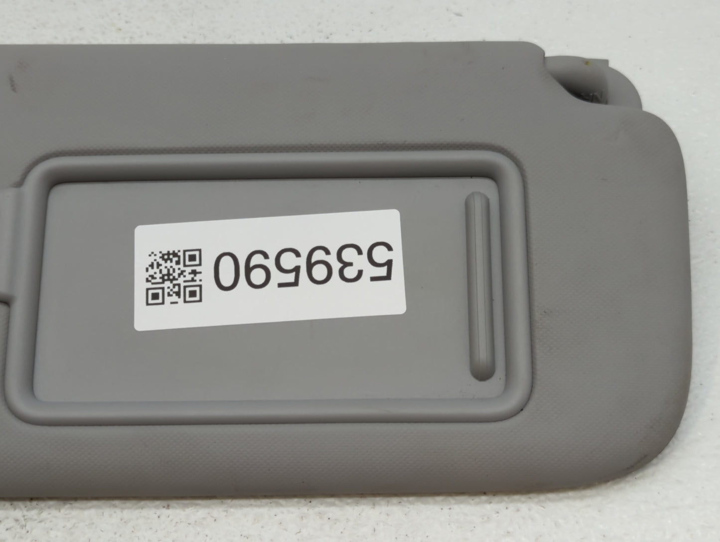 2021-2022 Hyundai Elantra Sun Visor Shade Replacement Passenger Right Mirror Fits Fits 2021 2022 OEM Used Auto Parts - Oemus