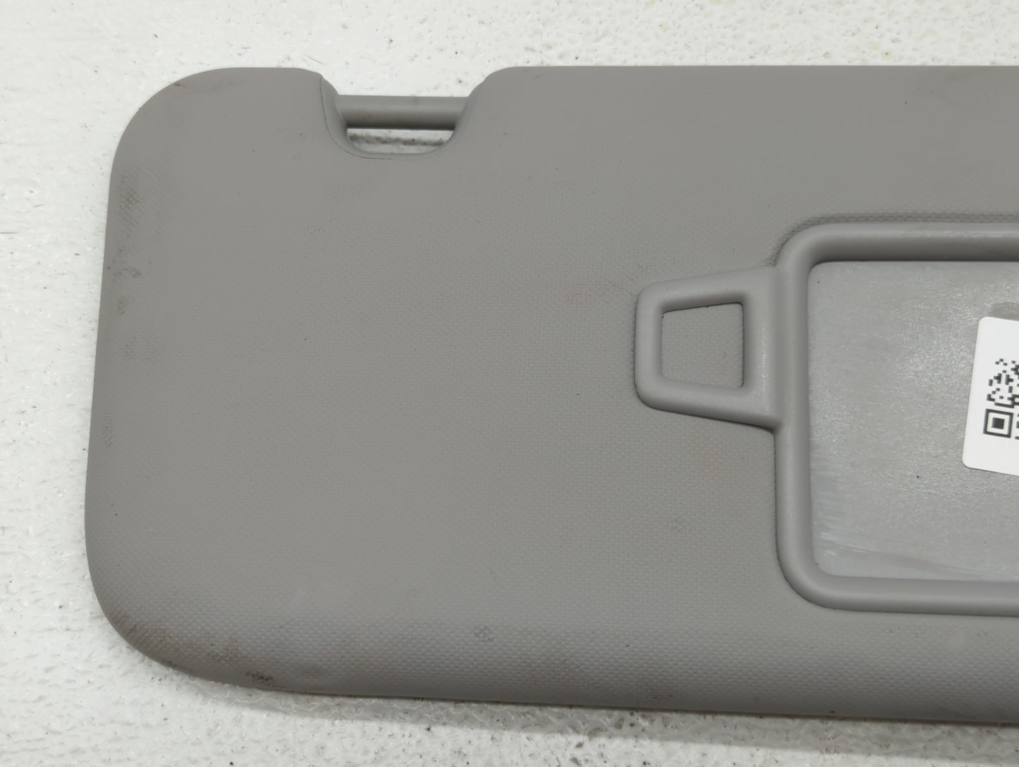 2021-2022 Hyundai Elantra Sun Visor Shade Replacement Passenger Right Mirror Fits Fits 2021 2022 OEM Used Auto Parts - Oemus